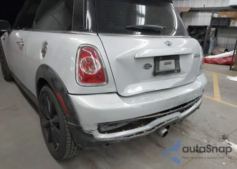 2013 Mini Hardtop Cooper S из США, поврежденный, VIN WMWSV3C54DT480225